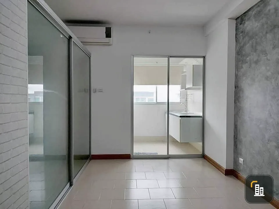 Sell Supalai City Home Srinakarin, empty room, 8th floor, built-in wardrobe, sliding door You can't miss it, book now.