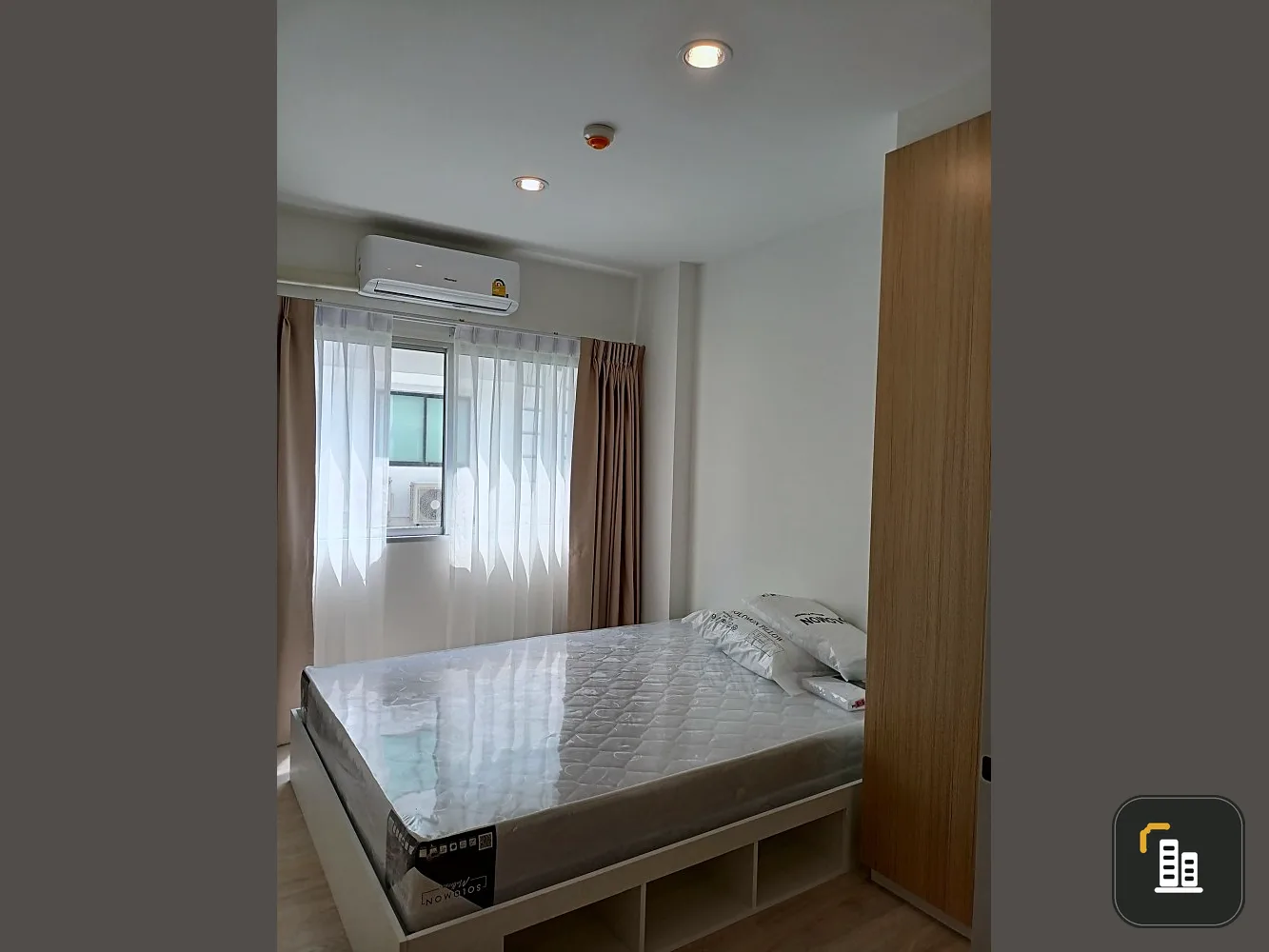 For Sale rent SENA Kith MRT Bangkae Phase 2 rooms are ready to move in. The price is not strong. If interested, hurry up and reserve it.