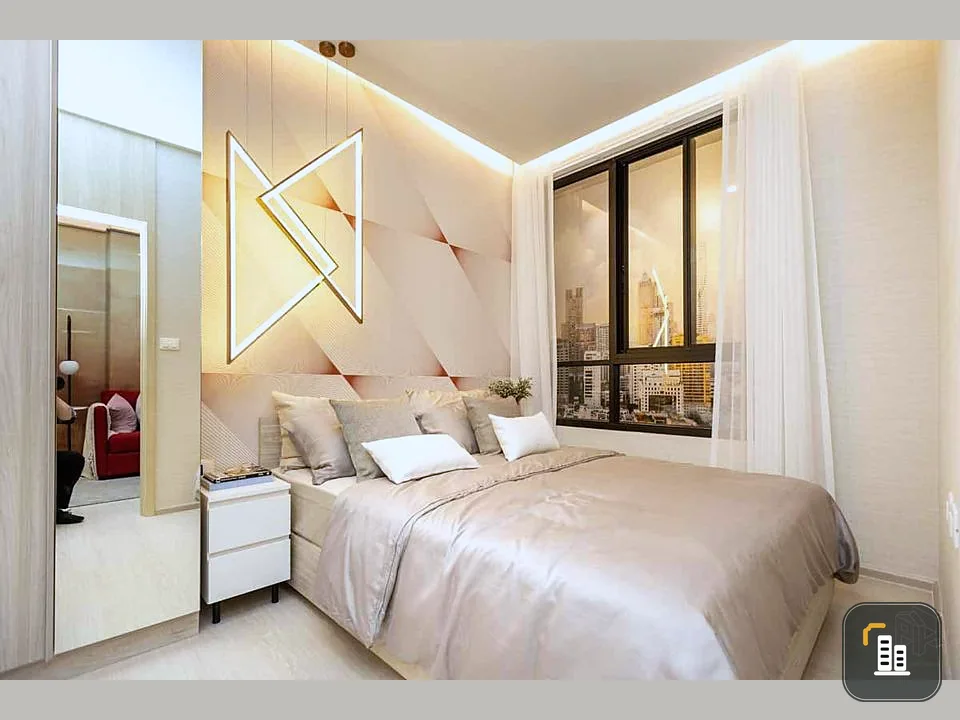 Selling Nue Noble Ratchada-Latphrao, beautiful room, decorated with a classy look Ready to move in immediately, book now.