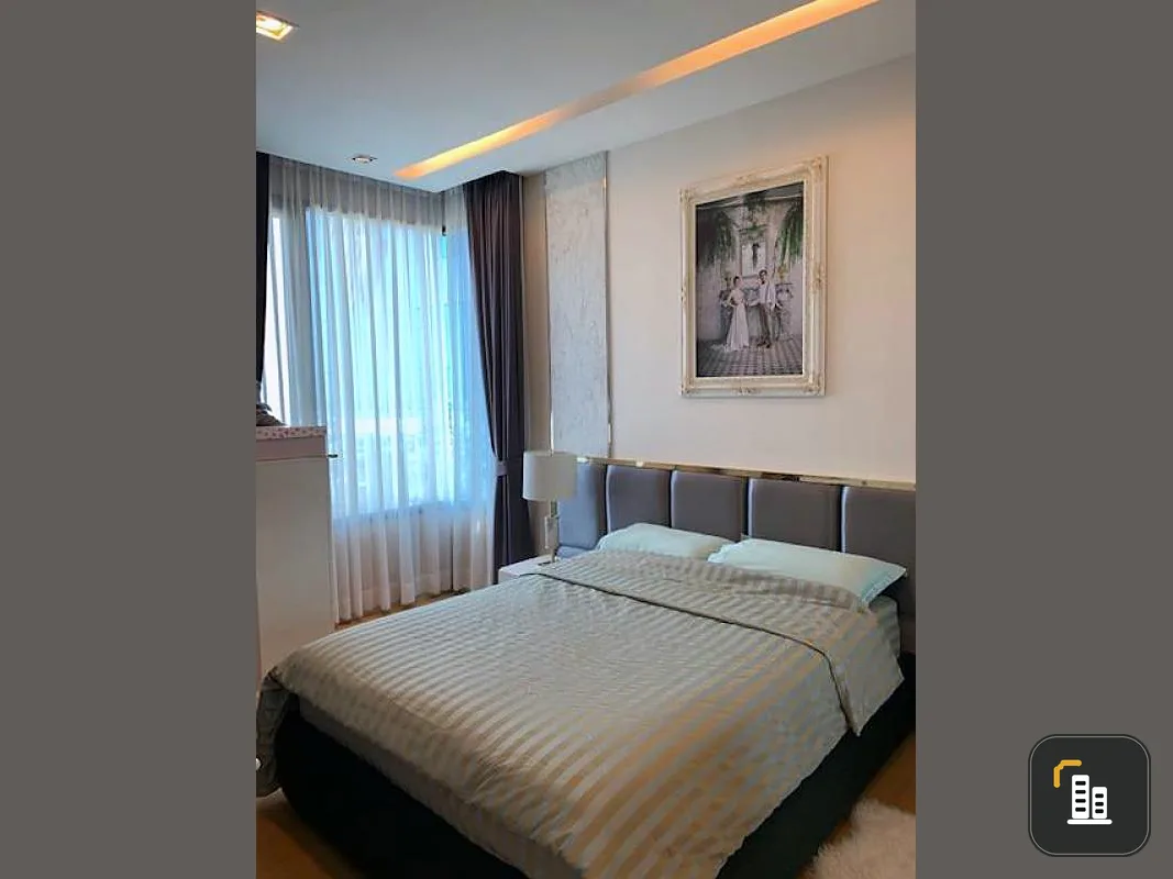 Duplex penthouse for rent, Equinox condo, Phahon Vipha, accessible in two ways. If interested, hurry up.