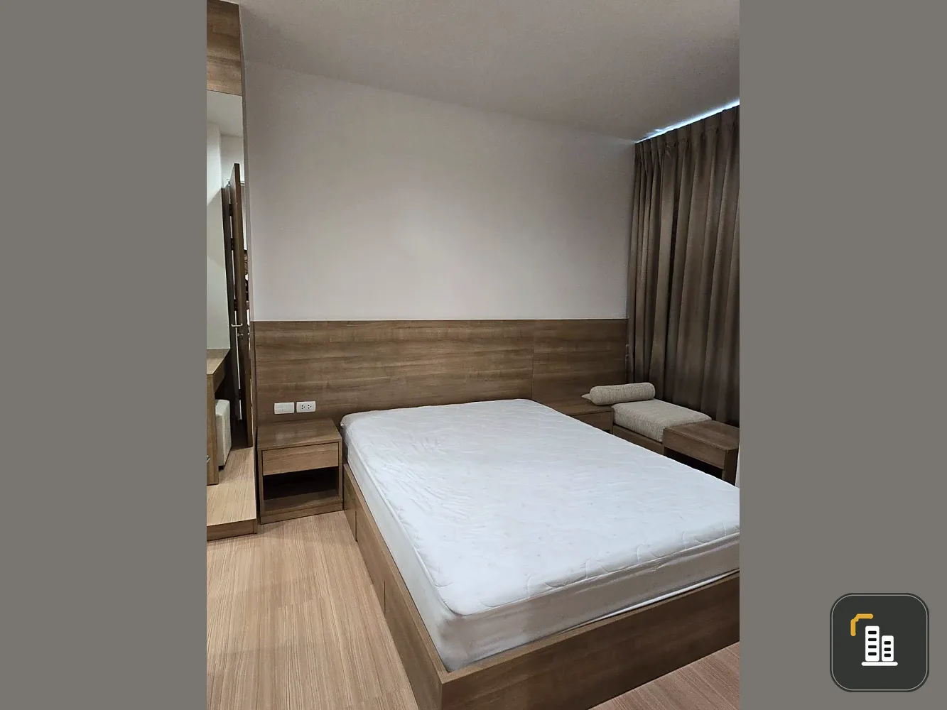 For rent!! Lumpini Center Happyland Condo Phase 1-4, 30th floor, beautiful room, fully furnished, worth living in, don't miss it!!