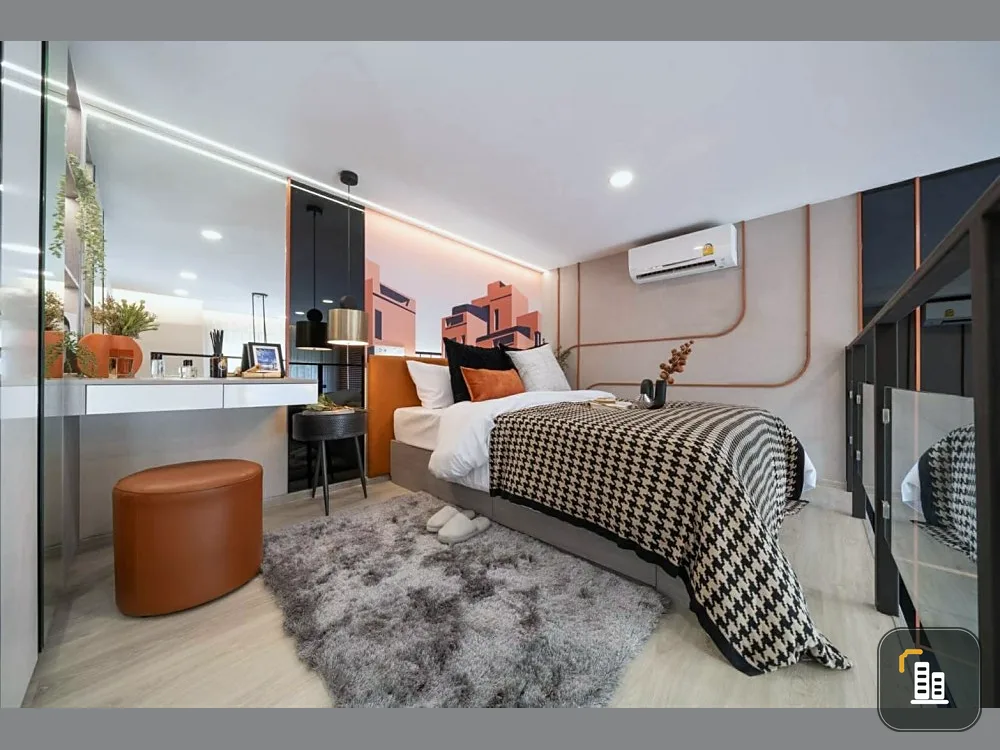 Sale down payment, Condo Origin Plug&Play Sirindhorn, Duo Space room, 2 floors, good location, east facing, hurry to reserve