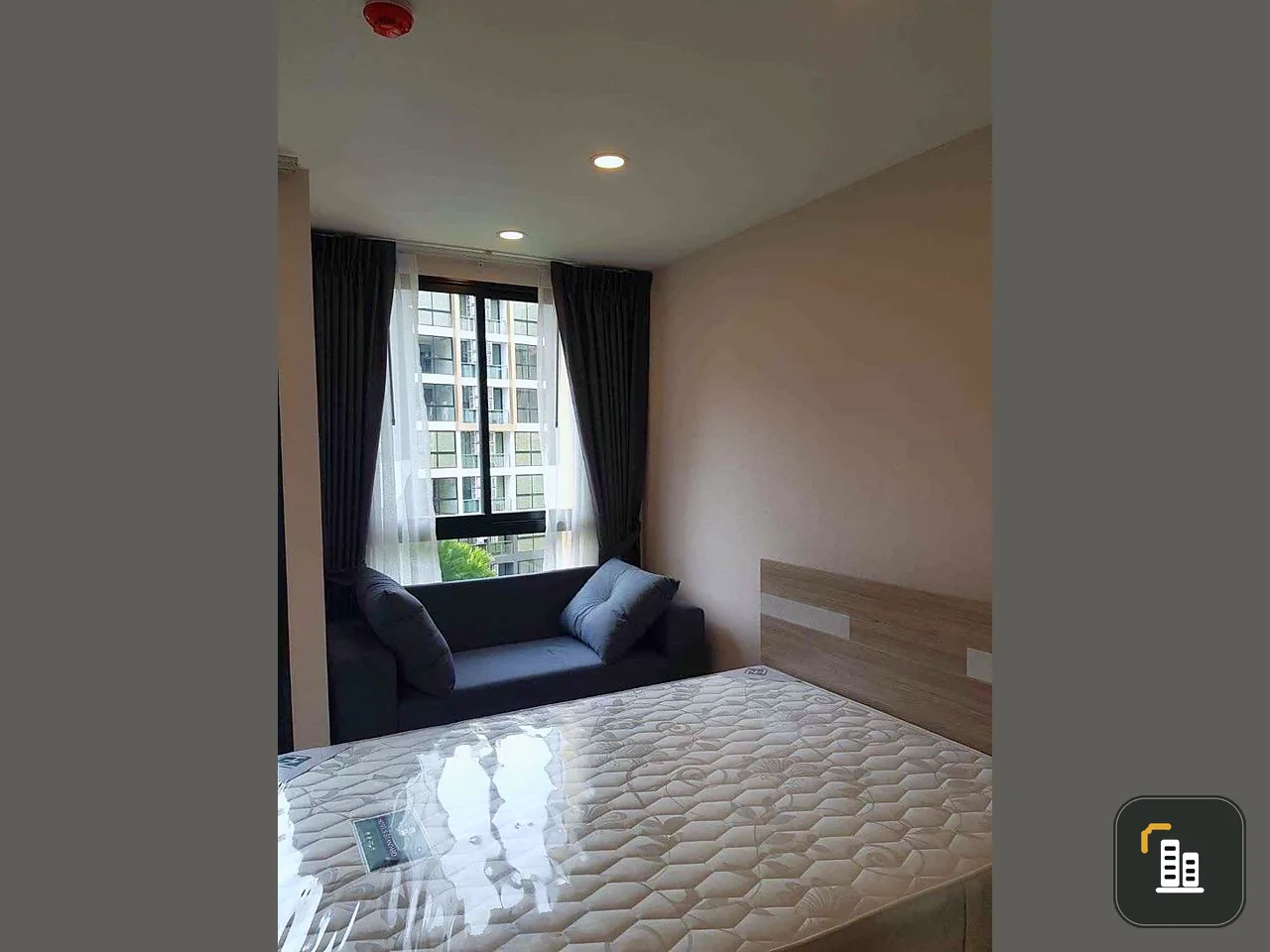 For rent, Bangkok horizon lite @ Petchkasem 48 station, studio room, 4th floor, not very high, complete in one place, do not miss