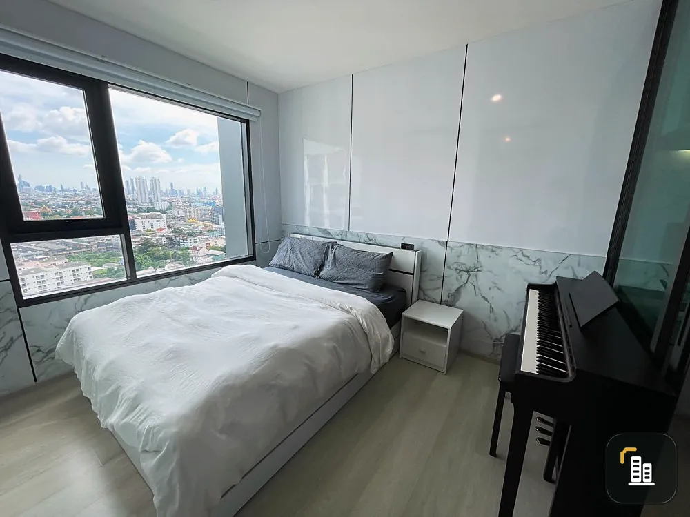 Selling Life Pinklao, high floor, decorated in minimal style. view of the Chao Phraya River Special price that you can't miss.
