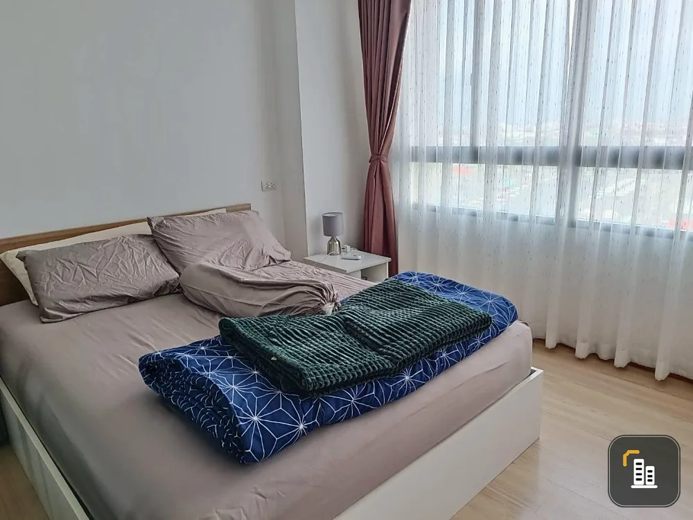 For sale, J Condo Sathorn-Klapaphruek, nice room, good size, 8th floor, pool view and market, good price, hurry to book