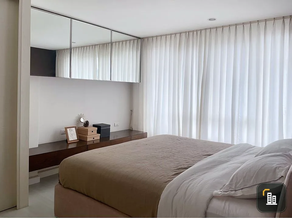 Condo for rent, The Bangkok Sathorn-Taksin, nice room, soft white tone, fully furnished, good price, hurry to book