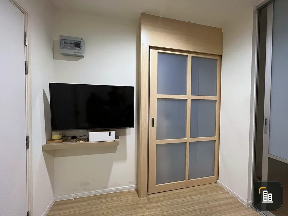 For sale, Lumpini Ville Prachachuen-Phong Phet 2, built-in kitchen, electrical appliances ready to move in, good price like this, must book now.