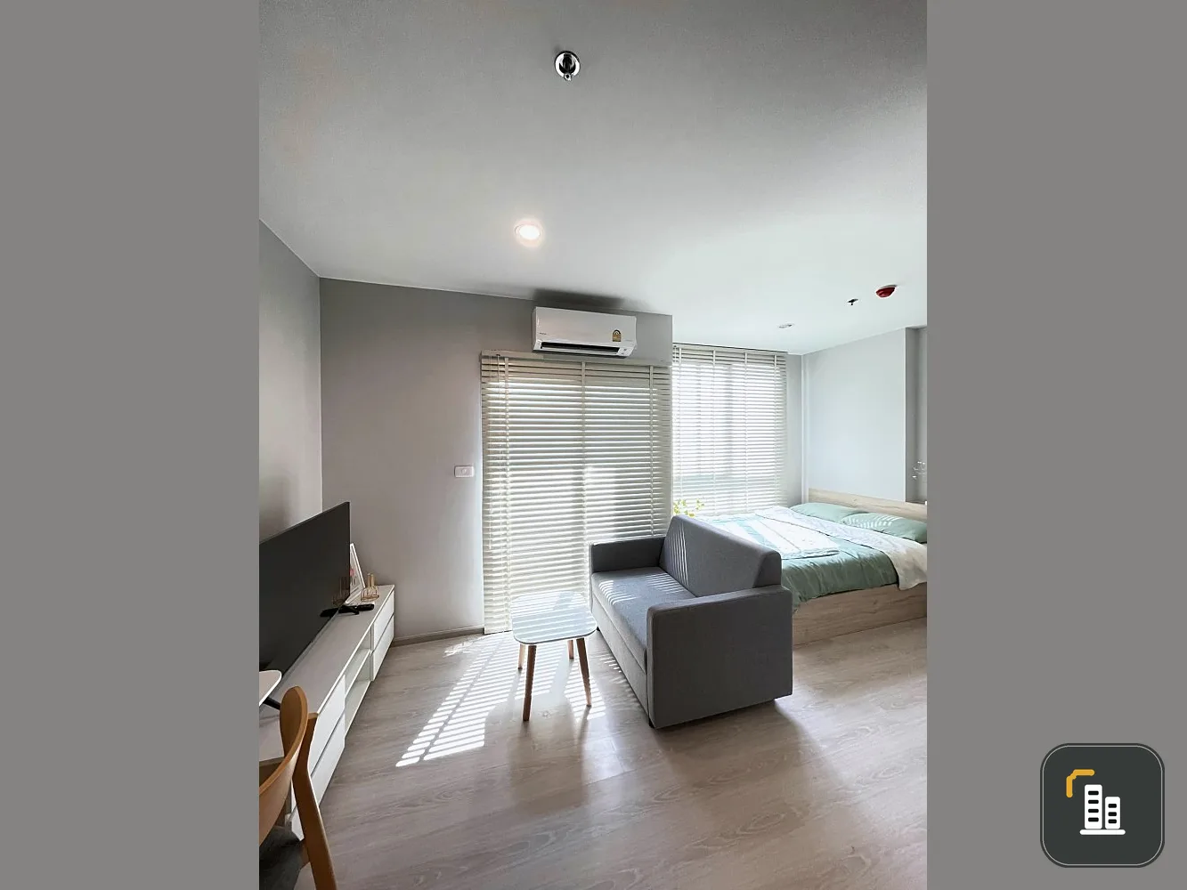 For rent, New Noble Srinakarin-Lasalle, nice room, high floor, beautiful view, complete facilities, book now.