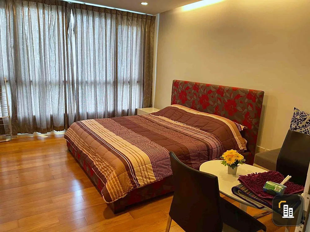 Condo for sale, 15 Sukhumvit Residences, ready to move in room complete facilities Hurry up to reserve it.