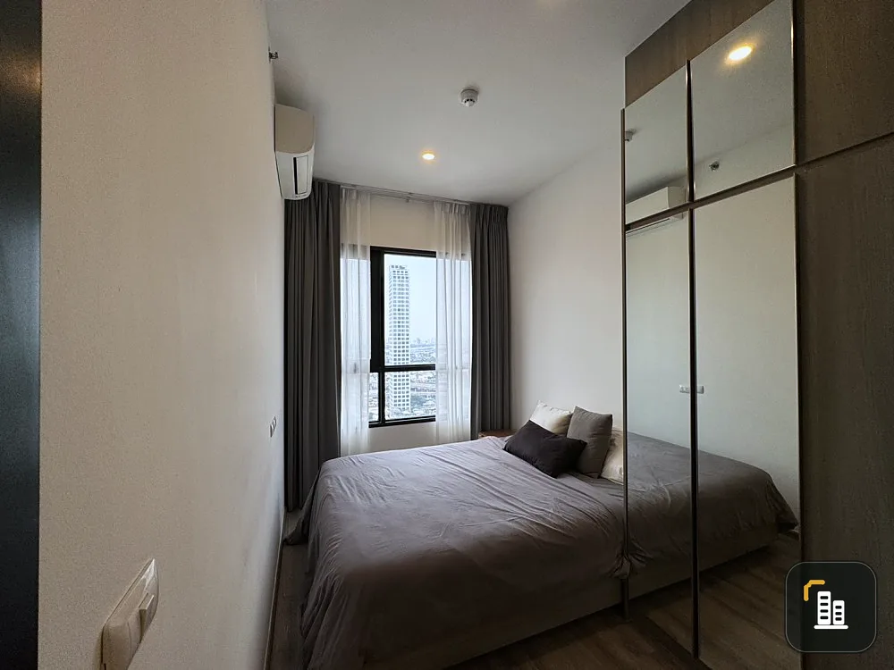 For rent!! Condo Knightsbridge Prime On Nut, luxury condo, new room, fully furnished. Ready to move in, don't miss it!!