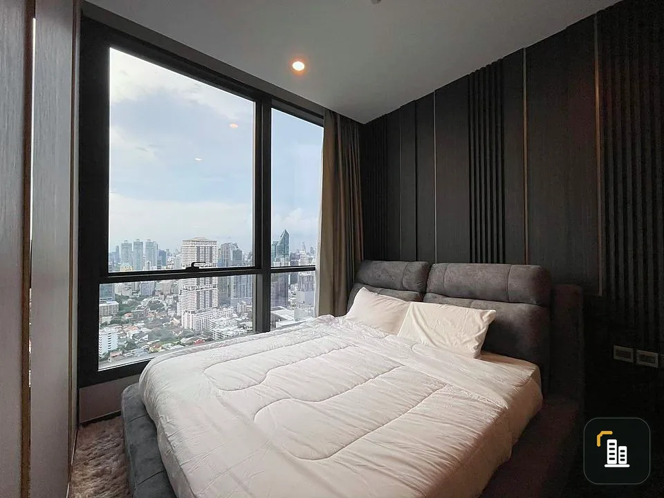 Selling The Esse Sukhumvit 36, highest floor, unblocked view, built-in decoration, very nice, well furnished, must book now