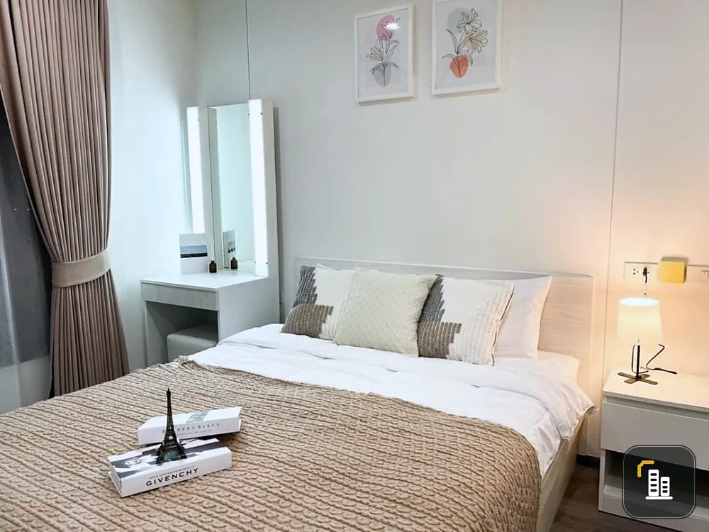 Condo for rent, Rich Park Triple Station, nice room, soft tone, fully furnished, good price, don't miss it.