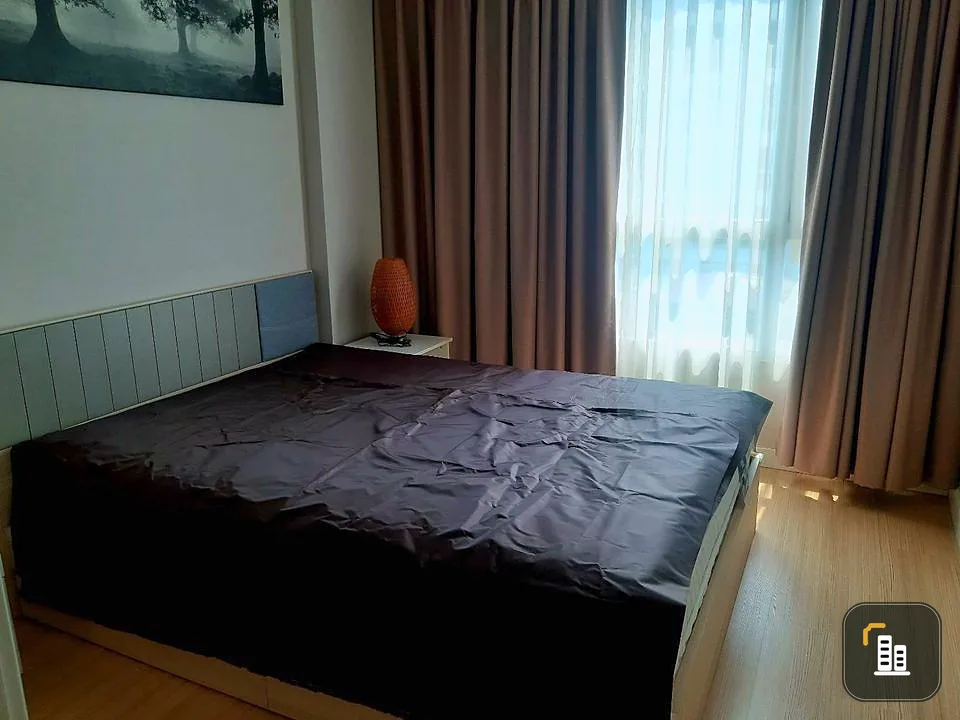 For rent, Mayfair Place, Sukhumvit 64, 1 bedroom, 1 bathroom, large leather sofa, very comfortable sitting, can't miss it, book now.