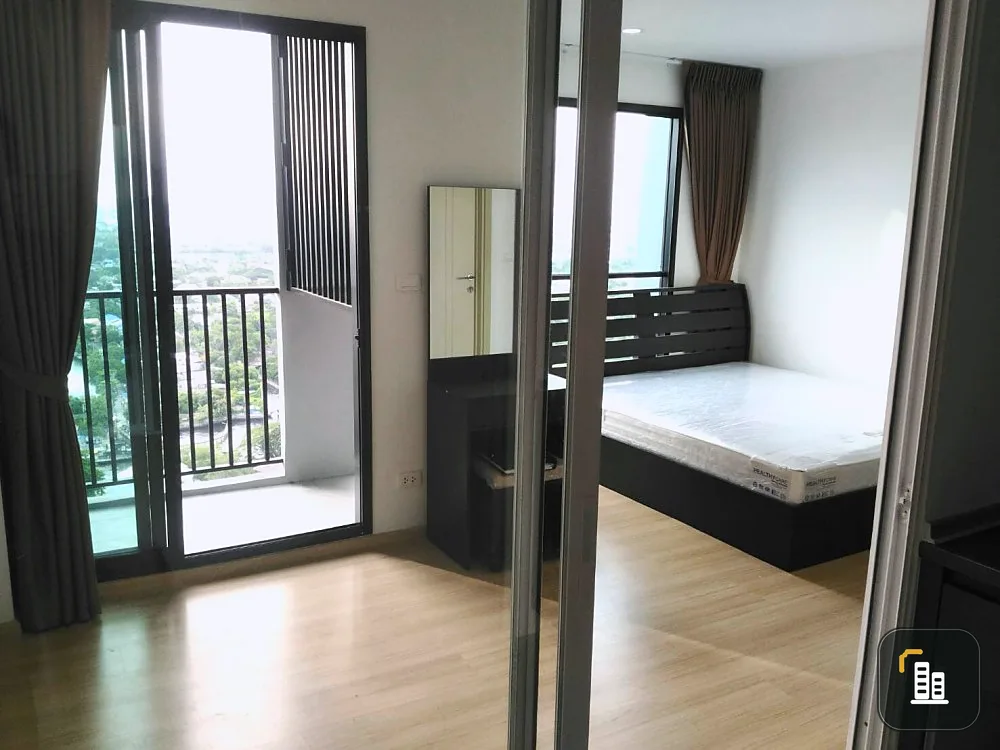 Condo for sale, rent, The Base Rama 9 - Ramkhamhaeng, empty room, good price, room decoration lover Let me tell you that you don't miss it.
