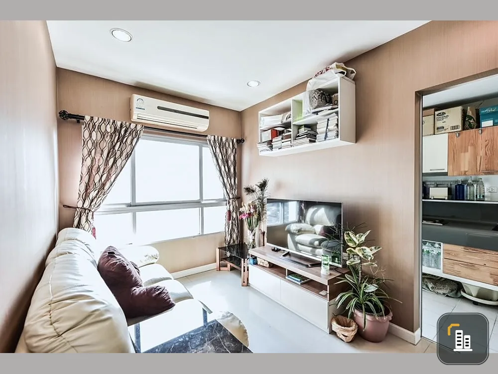 For rent, Q House Condo Sathorn, 2 bedrooms, 2 bathrooms, super spacious room, fully furnished, can reserve first come first serve.
