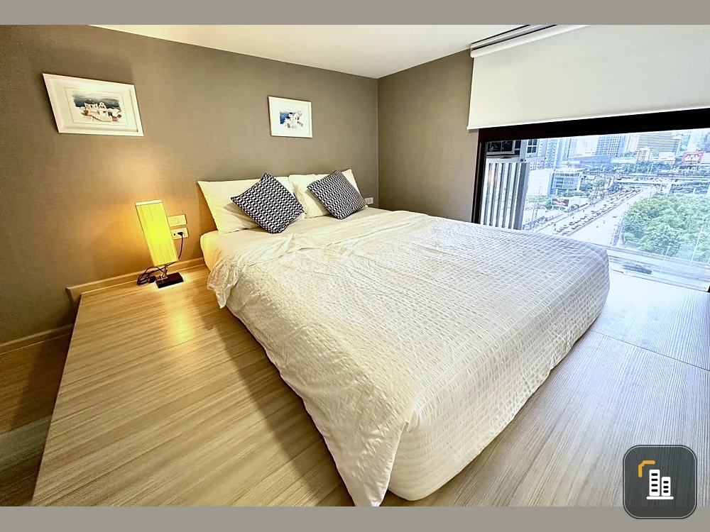 For rent!! Condo Chewathai Residence Asoke, 12th floor, beautiful room, fully furnished, ready to move in, don't miss!!