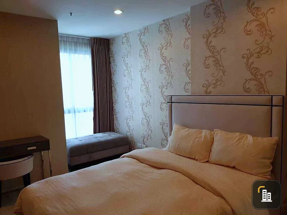 Condo for sale, Ideo Mobi Charan Interchange, nice room, good size, fully furnished, high floor, bang price, hurry to book