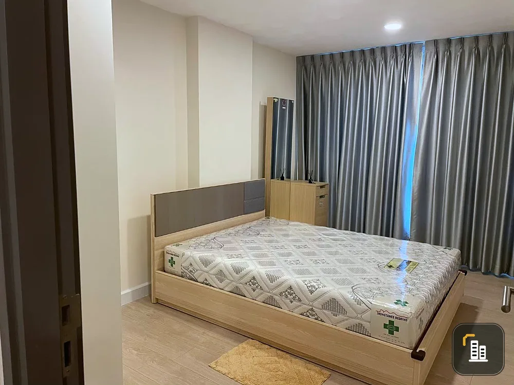 Condo for sale, Metro Luxe Rose Gold Phahol - Sutthisan, spacious room, plus furniture. Hurry up to reserve now. Hurry up.
