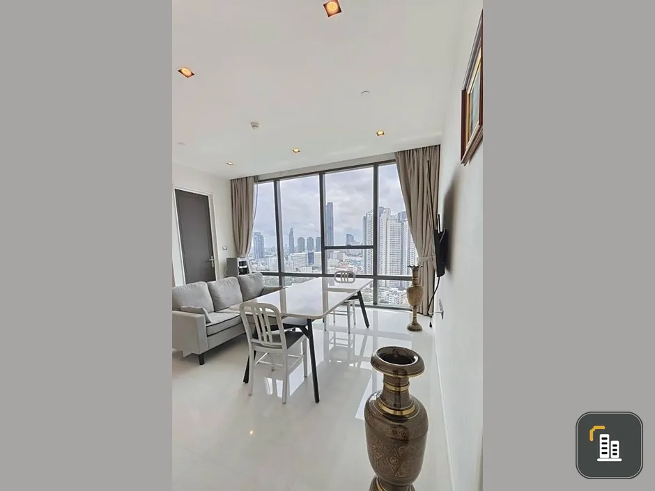 For rent, The Bangkok Sathorn-Taksin, high floor, beautiful view, elegantly decorated room, very inviting, can reserve first come first serve.