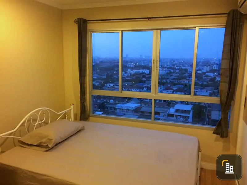 Selling Lumpini Ville Ladprao-Chokchai 4, wide room, affordable price, fully furnished, just carry one bag, ready to move in.