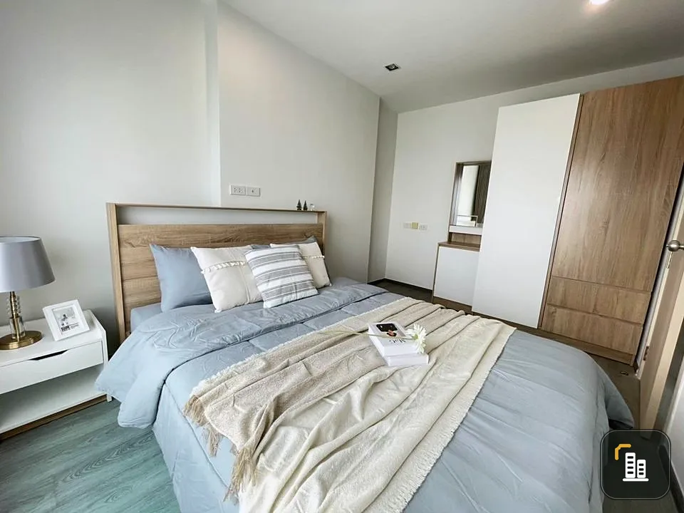 Rich Park Triple Station for rent, nice decorated room, fully furnished, electrical appliances High floor, good view, book now.