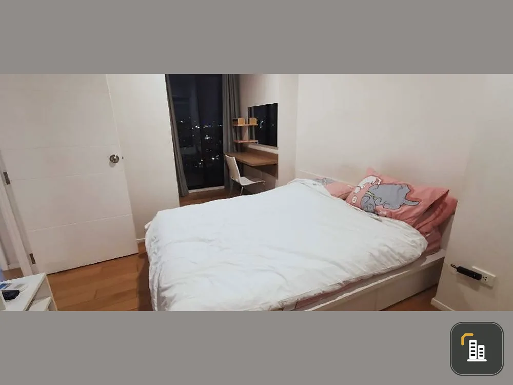 For rent, Blocs 77, high floor, 2 bedrooms with full facilities, book now, don't miss it.