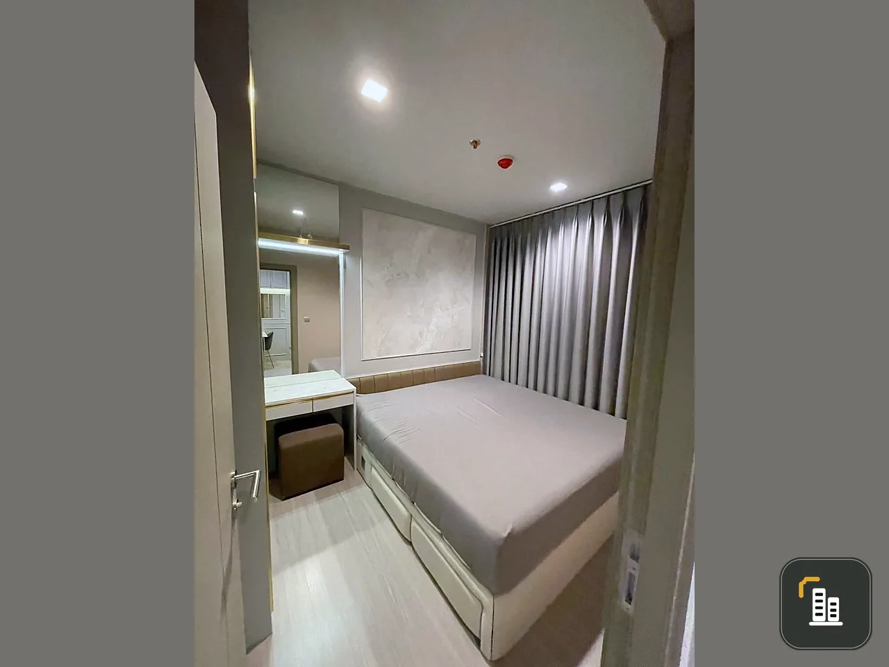 Condo for sale, Life Asoke Rama 9, built-in, complete, beautiful, ready to move in South, city view, not blocked, book now