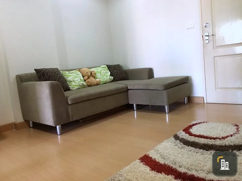 sell!! The Niche Ladprao 48 suite is a fertile location, easy to find food, near the market, price is less than 2.5 million.