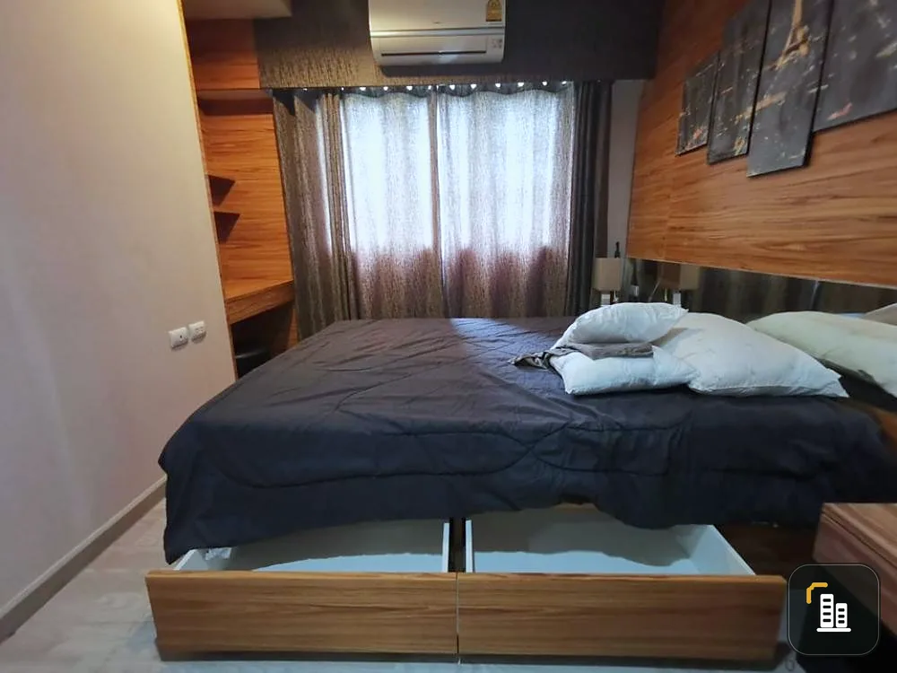 Sell The Privacy Ladprao-Sena, 3rd floor, pool view Free furniture and complete electrical appliances. Book now. Hurry up.
