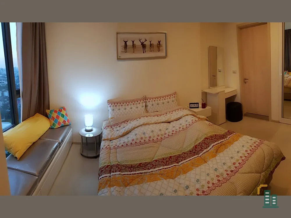 For rent urgently!! Condo Rhythm Sukhumvit 42, 25th floor, city view, beautiful room, fully furnished, ready to move in, don't miss it!!