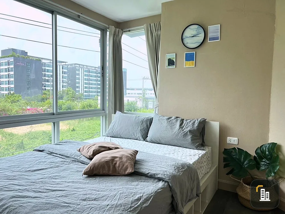 Sell swift condo, ABAC Bangna, corner room, complete set of appliances and furniture, book now.