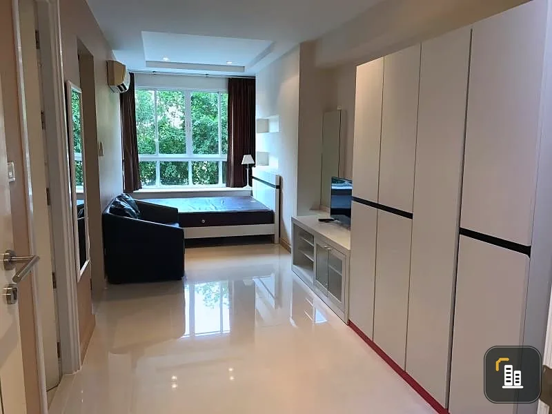 Selling Happy condo, Ladprao 101, nice room, white tone, comfortable, fully furnished, cute price, don't miss it.