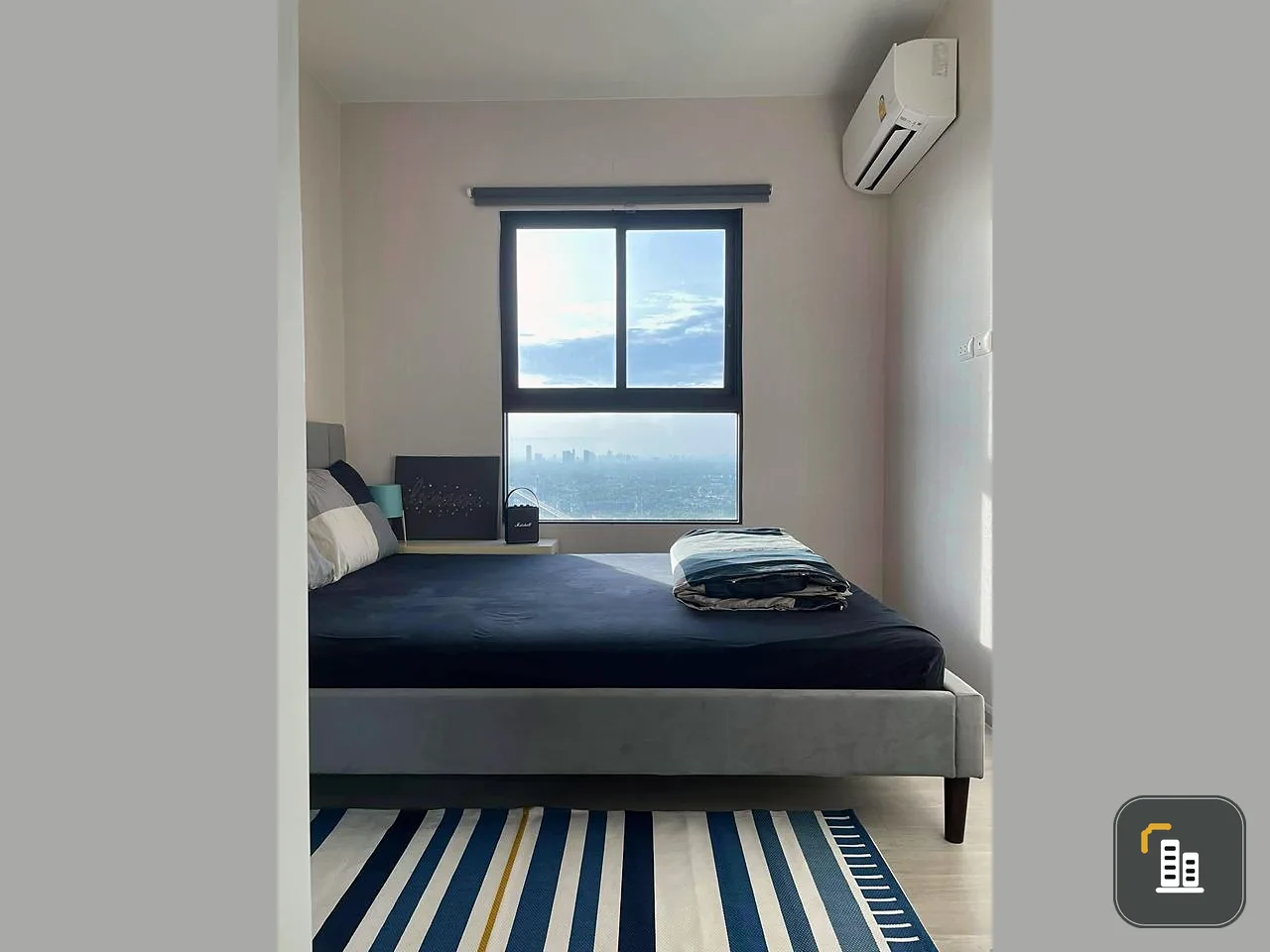 Plum Condo Central Station for sale, 1 bedroom, 1 bathroom, fully furnished, electrical appliances ready, book now.