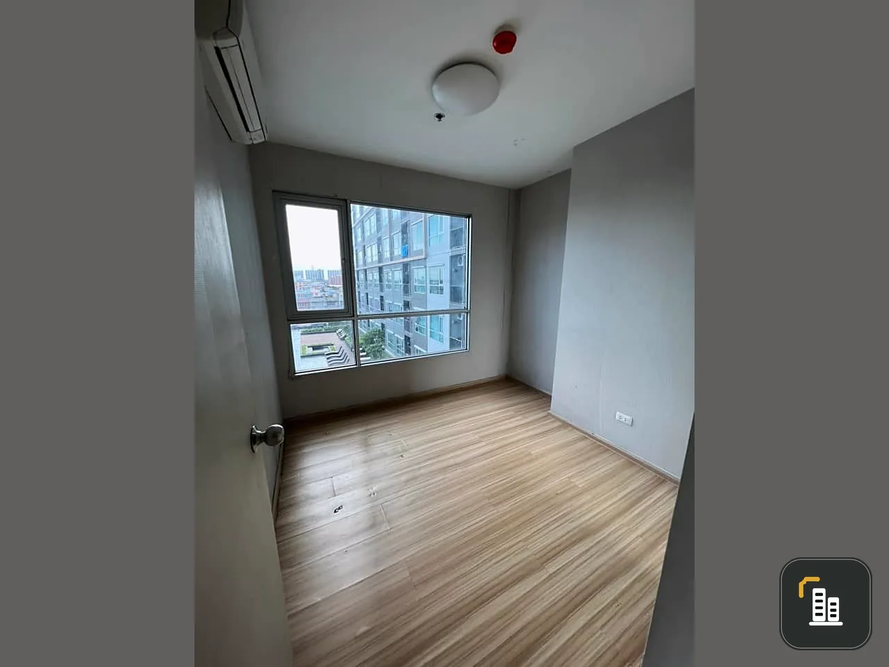 Selling Fuse Sense Bang Khae, empty room, 2 bedrooms, 2 bathrooms, unblocked view, room decoration, must reserve now, urgently.