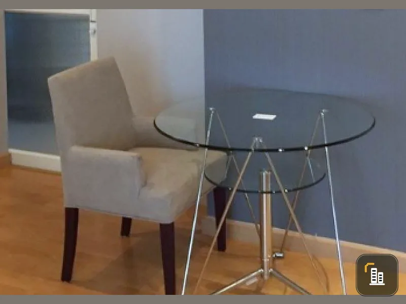 Condo for sale Life @ Ratchada (Soi Ladprao 36), 12th floor, Building A, east side (not hot) is a corner room.