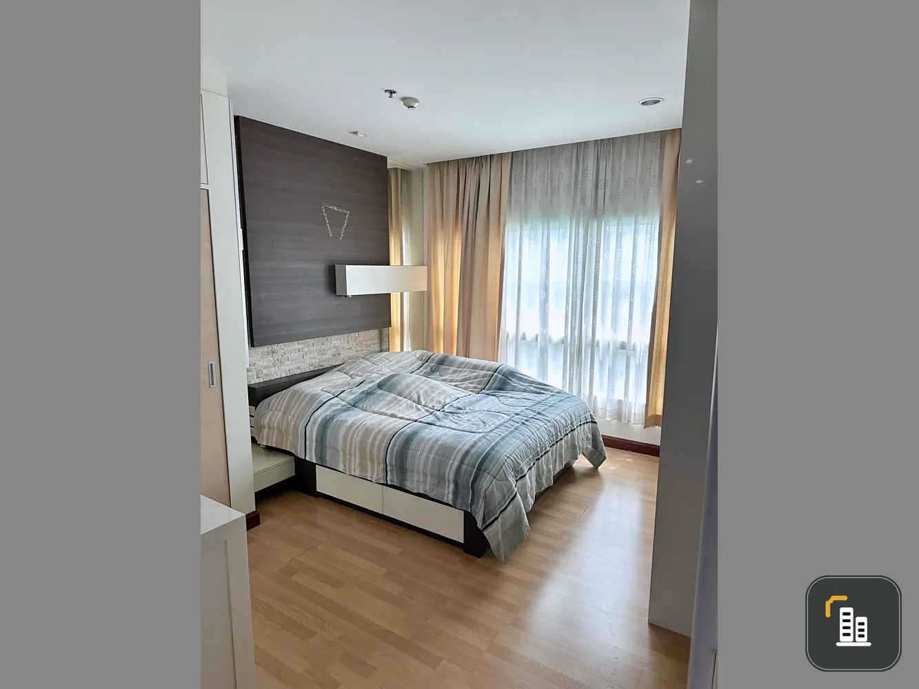 Condo for rent, PG RAMA9, fully furnished room Built-in furniture throughout the room Hurry up to move to reserve quickly.