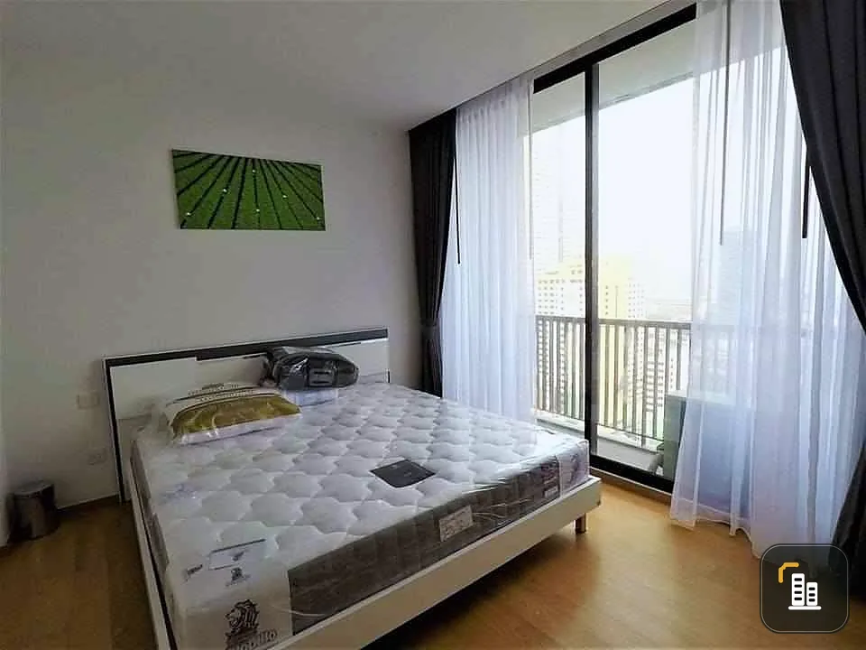 For sale, for rent, Noble Revo Silom, 2 bedrooms, high floor, beautiful river view, excellent furniture, hurry and book before it's gone!