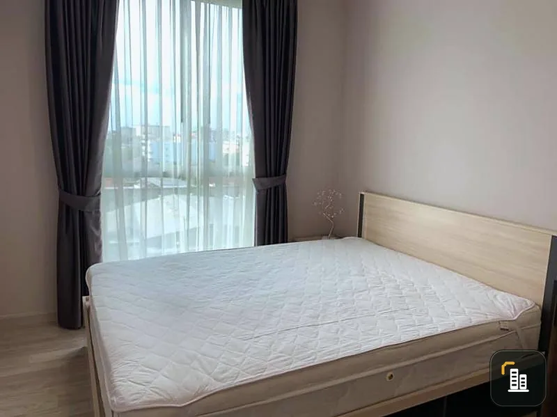 Want to buy a condo that is in the heart of every convenience MRT Yellow Line in the future, buy PLUM CONDO Chokchai 4.