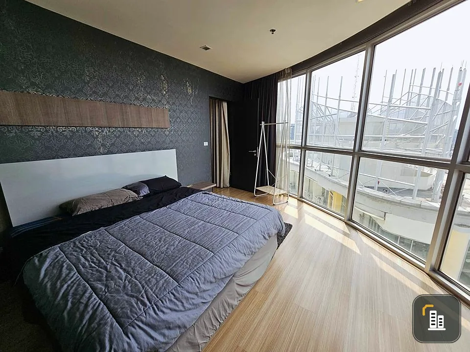 For rent Condo Sky Walk & Weltz Residence Nice decorated room with built-in as well Don't be afraid to reserve.