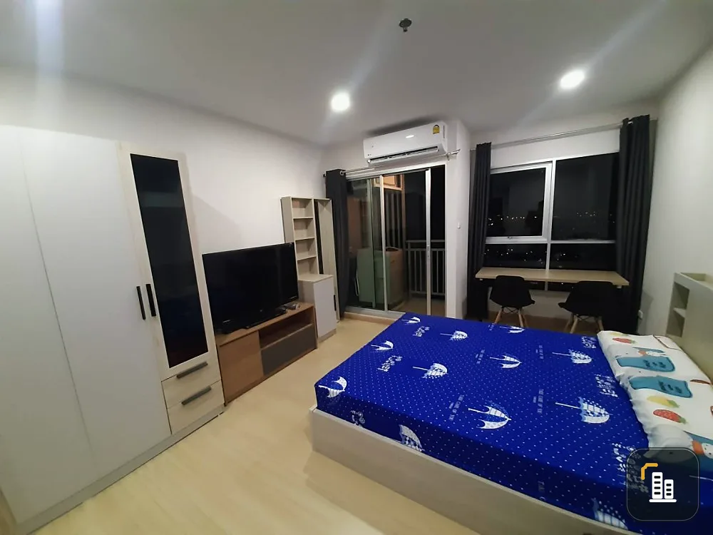 Condo for rent, Supalai Park, Talat Phlu Station, studio room, 29th floor, pool view, affordable price, come and reserve it.