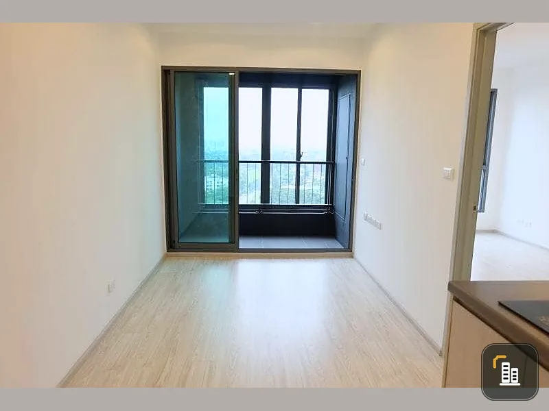 Condo for sale, Ideo Mobi Sukhumvit Eastgate, 14th floor, clear view, airy, comfortable, partitioned room, book now.