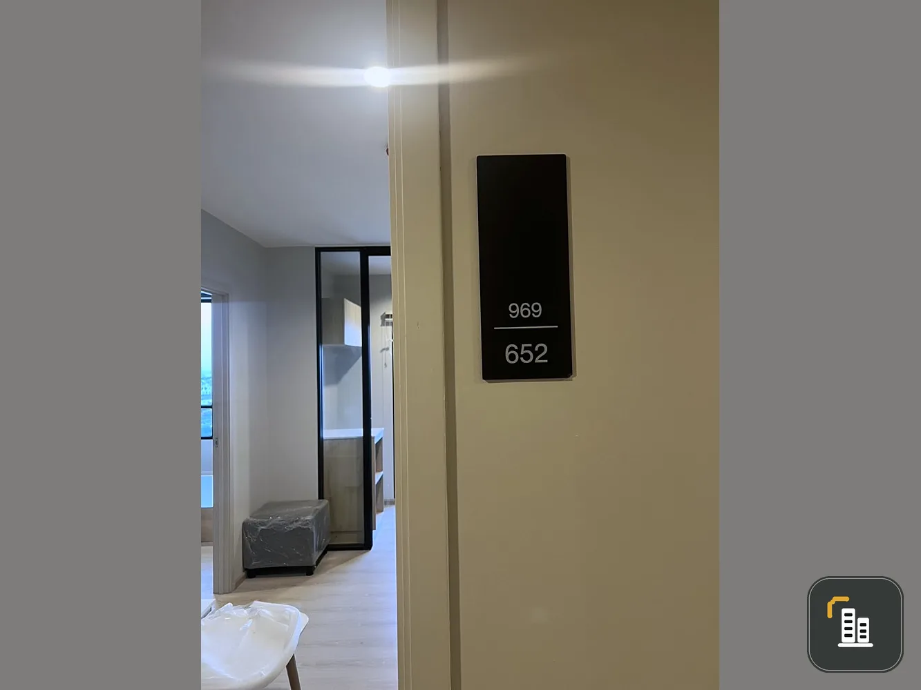 Sale down payment Nue Noble Srinakarin-Lasalle, high floor, north room, very good feng shui, good like this, hurry up and reserve now.