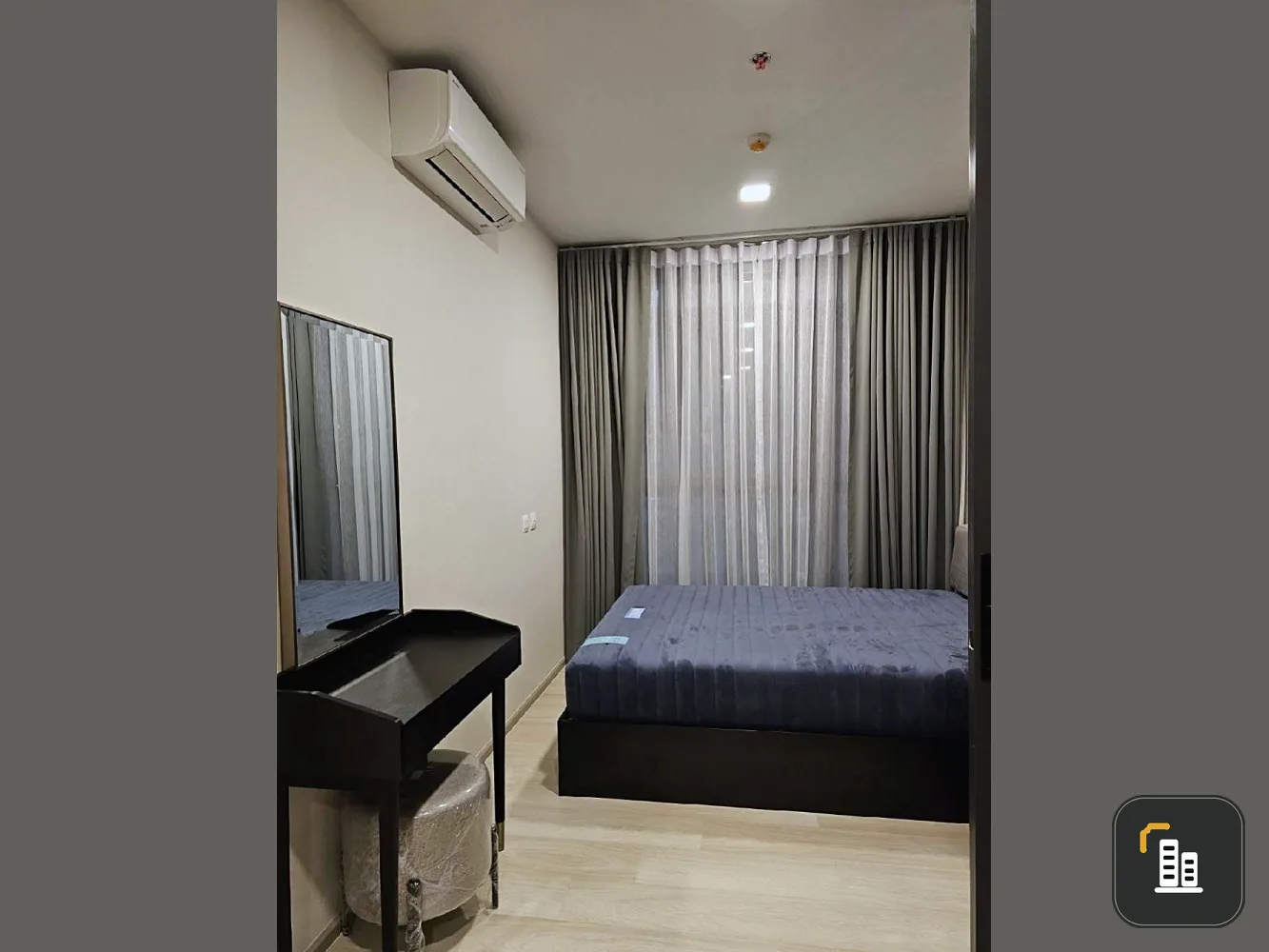 Sell for rent!! Condo The Privacy Chatuchak, 18th floor, Chatuchak Park view. Fully furnished and ready to move in. Don't miss it!!