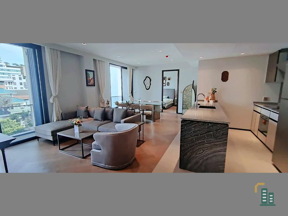 For rent: The Reserve 61 Hideaway, spacious room, pleasantly decorated. Premium grade furniture Hurry and reserve now.