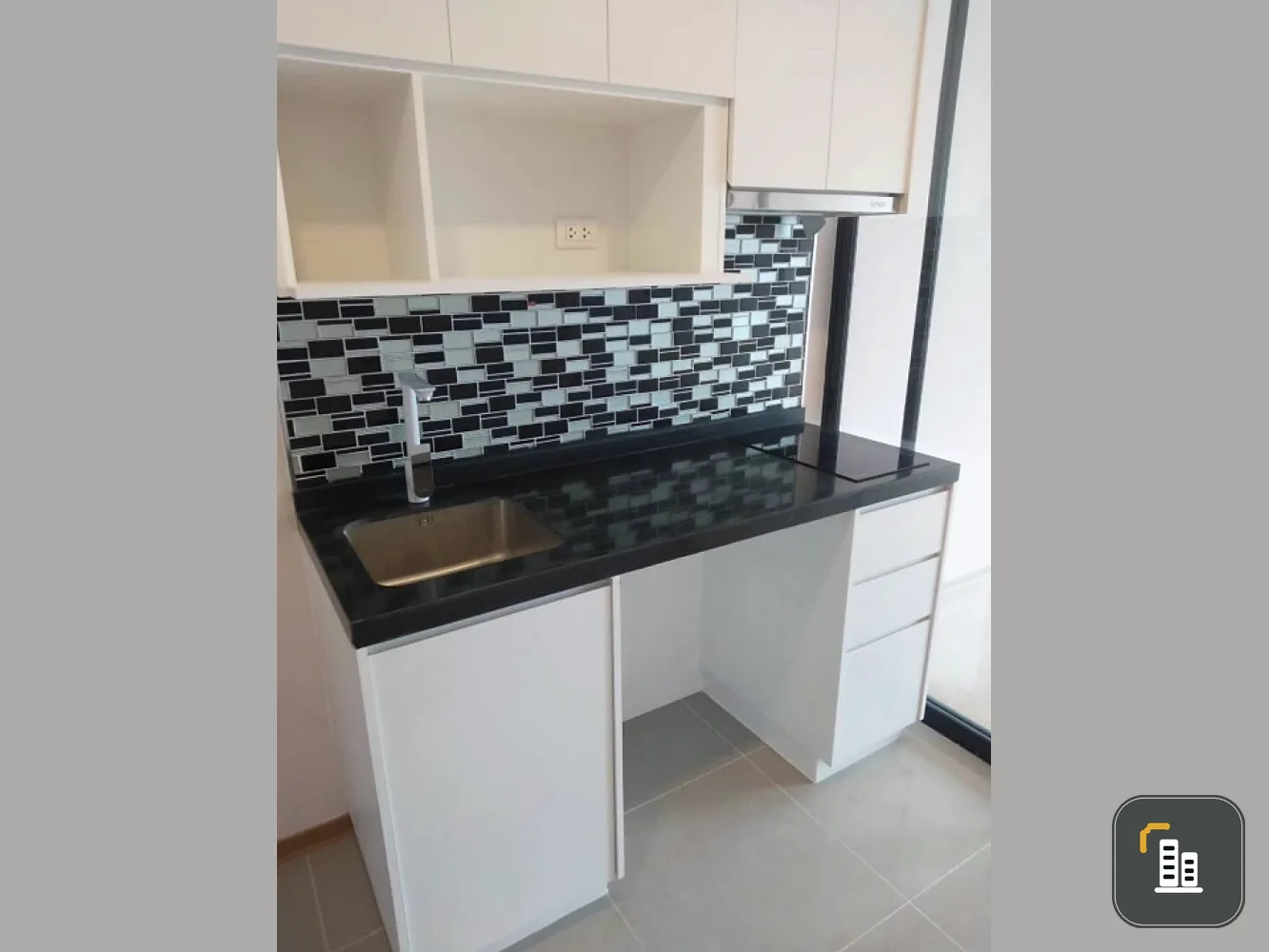 For sale Bangkok Horizon Light @ Phetkasem Station 48, 4th floor, room in good condition, nice to live in, plus a great price, buy now.