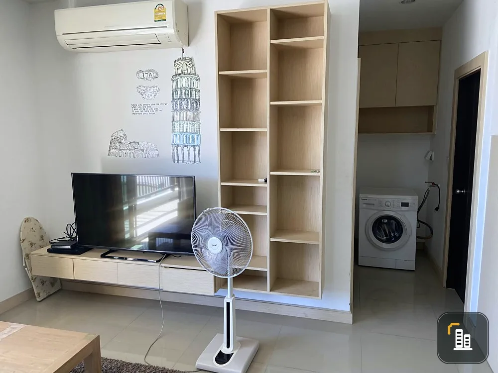 For rent, Suntara Condominium, Sriracha, room decorated with built-ins, very livable, fully furnished like this, don't miss it.