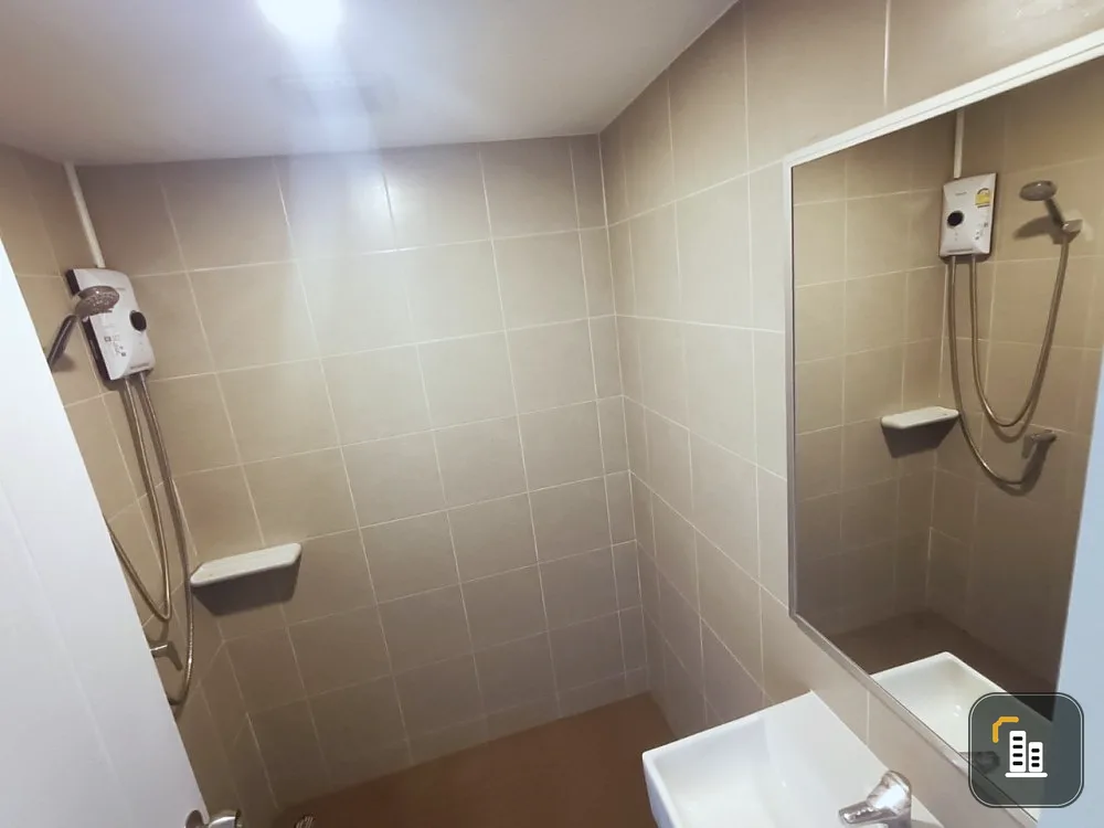 For rent, Lumpini Ville Chaengwattana-Pak Kret Station, room ready to move in. Complete in one place Just come and move in.