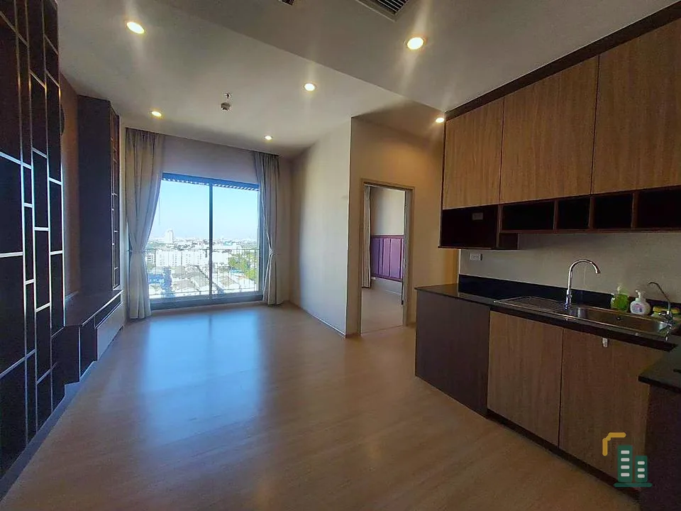 Condo for sale, The Capital Ekkamai-Thonglor, 2 bedrooms, 2 bathrooms, corner room, privacy, good price, hurry and reserve now.