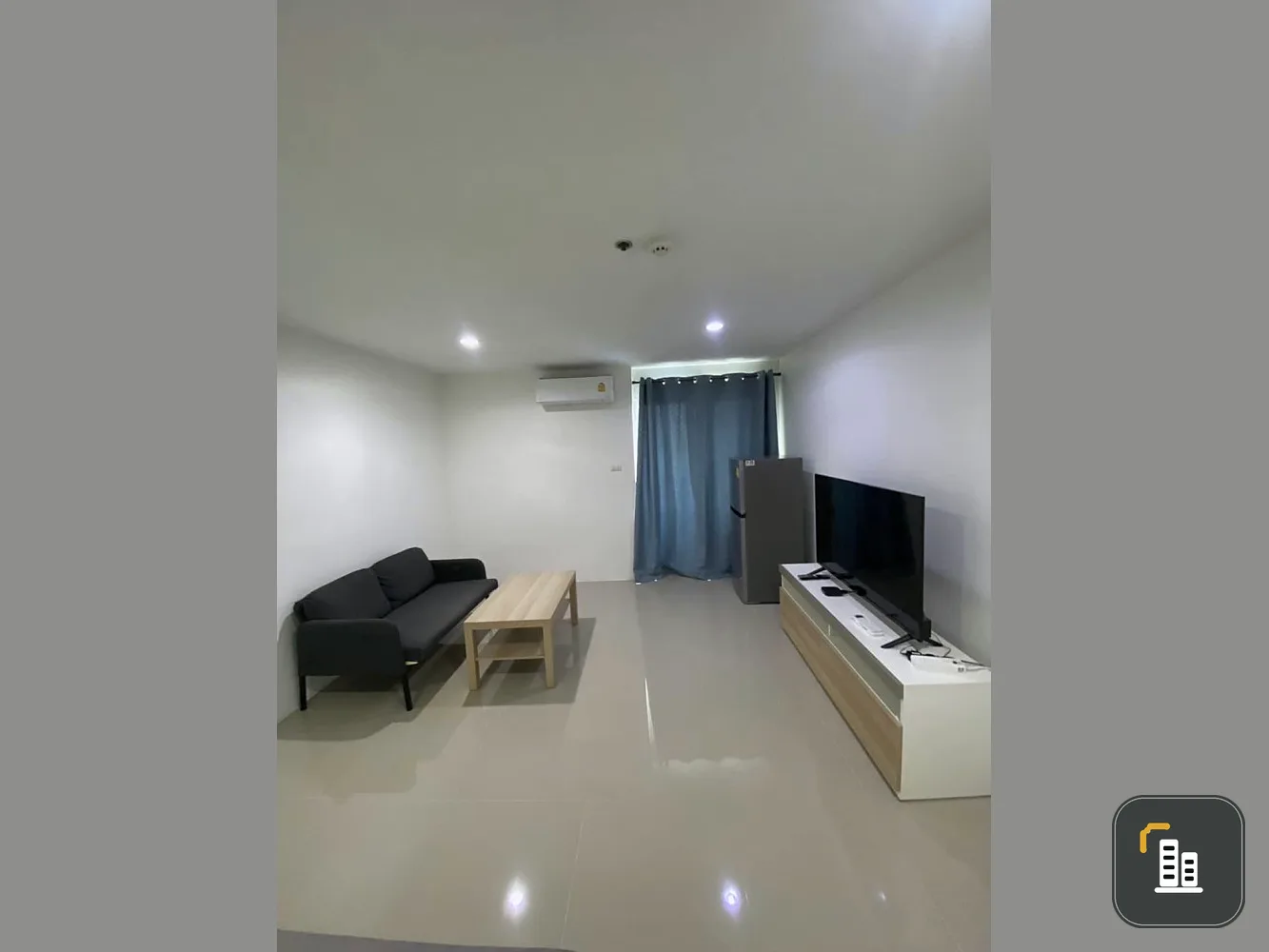 Condo for sale and rent, Regent Home 12, Lat Phrao 41, spacious room with usable space. Fully furnished, book now