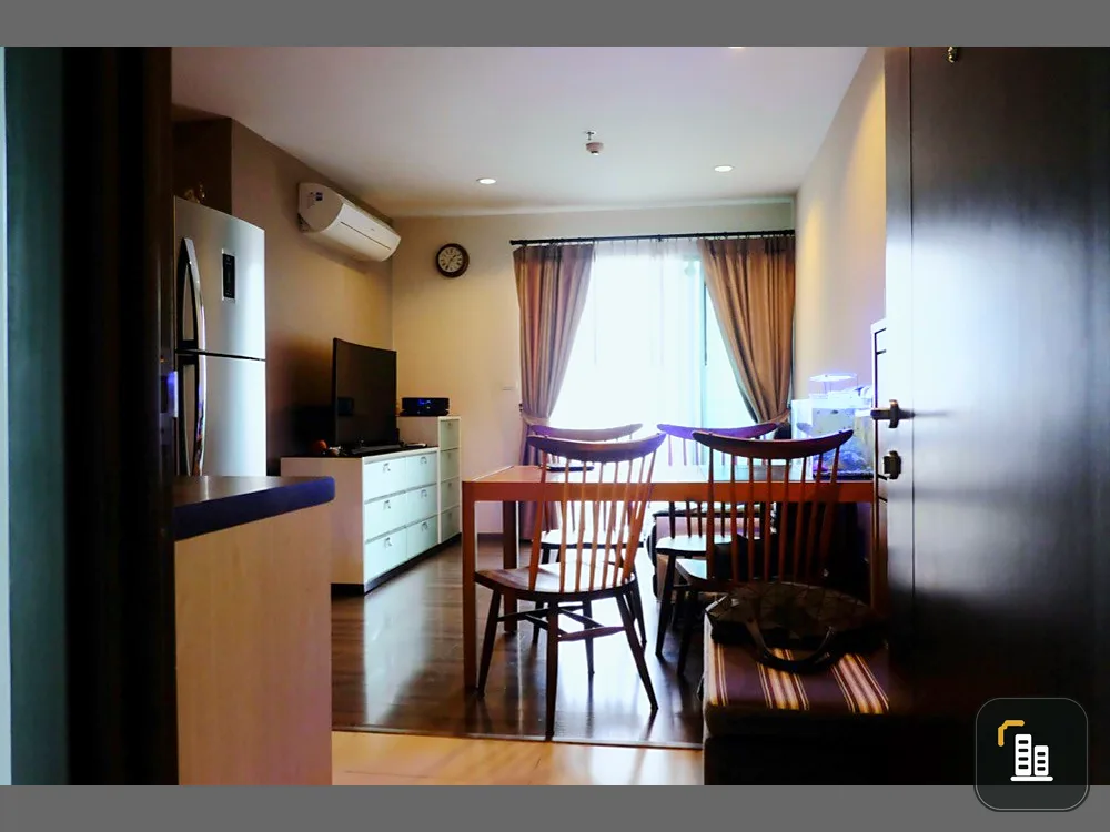 Urgent sale!! Condo The Base Park West, 10th floor, beautiful room, fully furnished, great view, ready to move in, hurry and reserve now!!